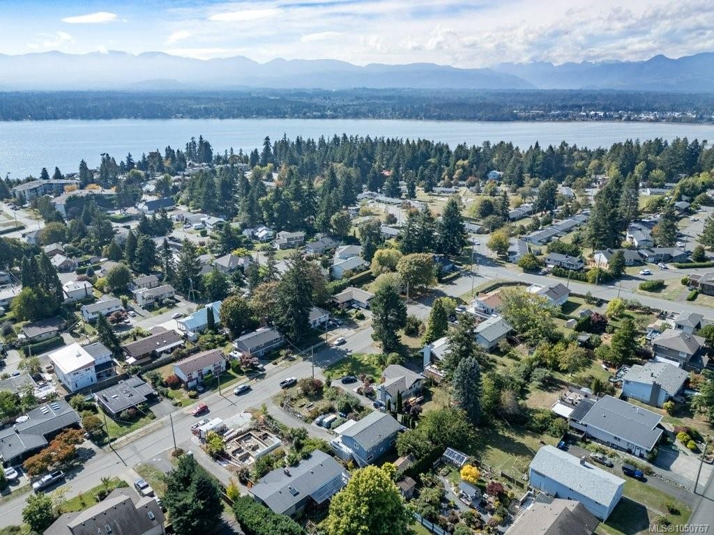 2158 Downey Ave, Comox, BC