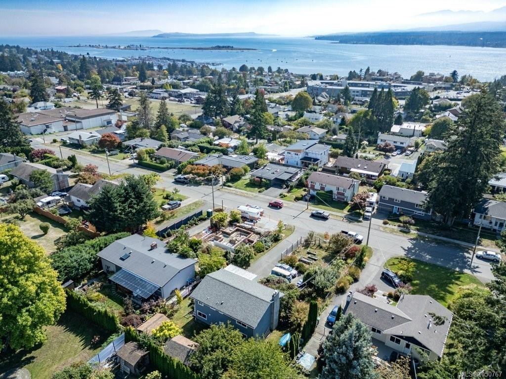 2158 Downey Ave, Comox, BC