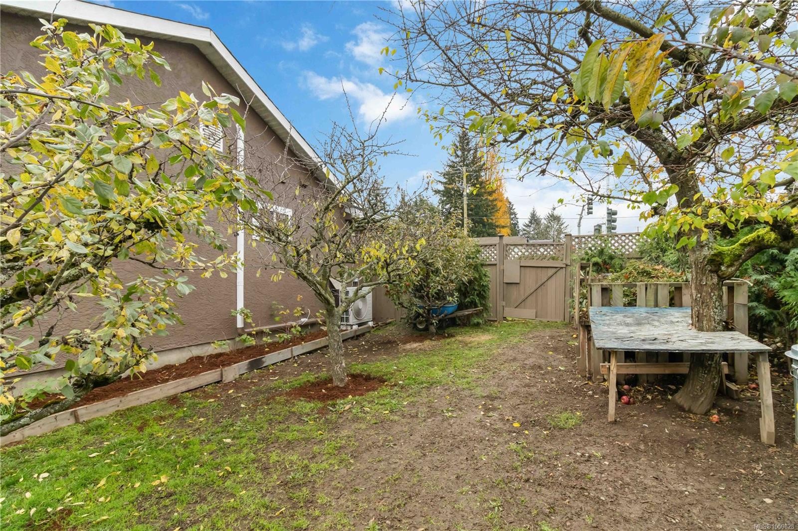6756 Central Saanich Rd, Central Saanich, BC