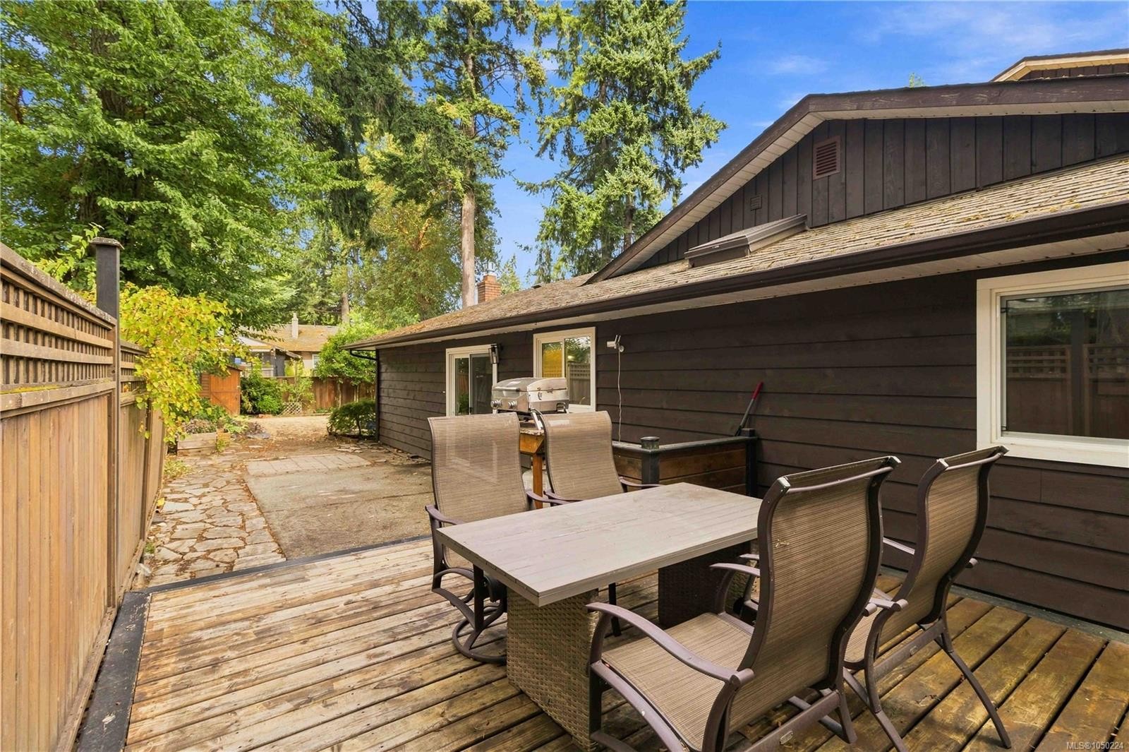 #B-2319 Sooke Rd, Colwood, BC
