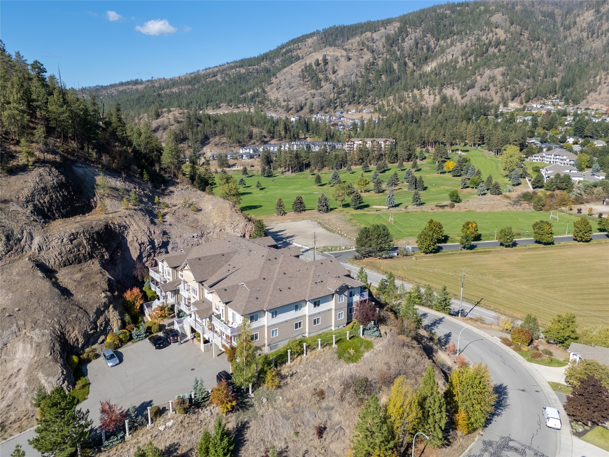 203-2523 Shannon View Drive, West Kelowna, BC