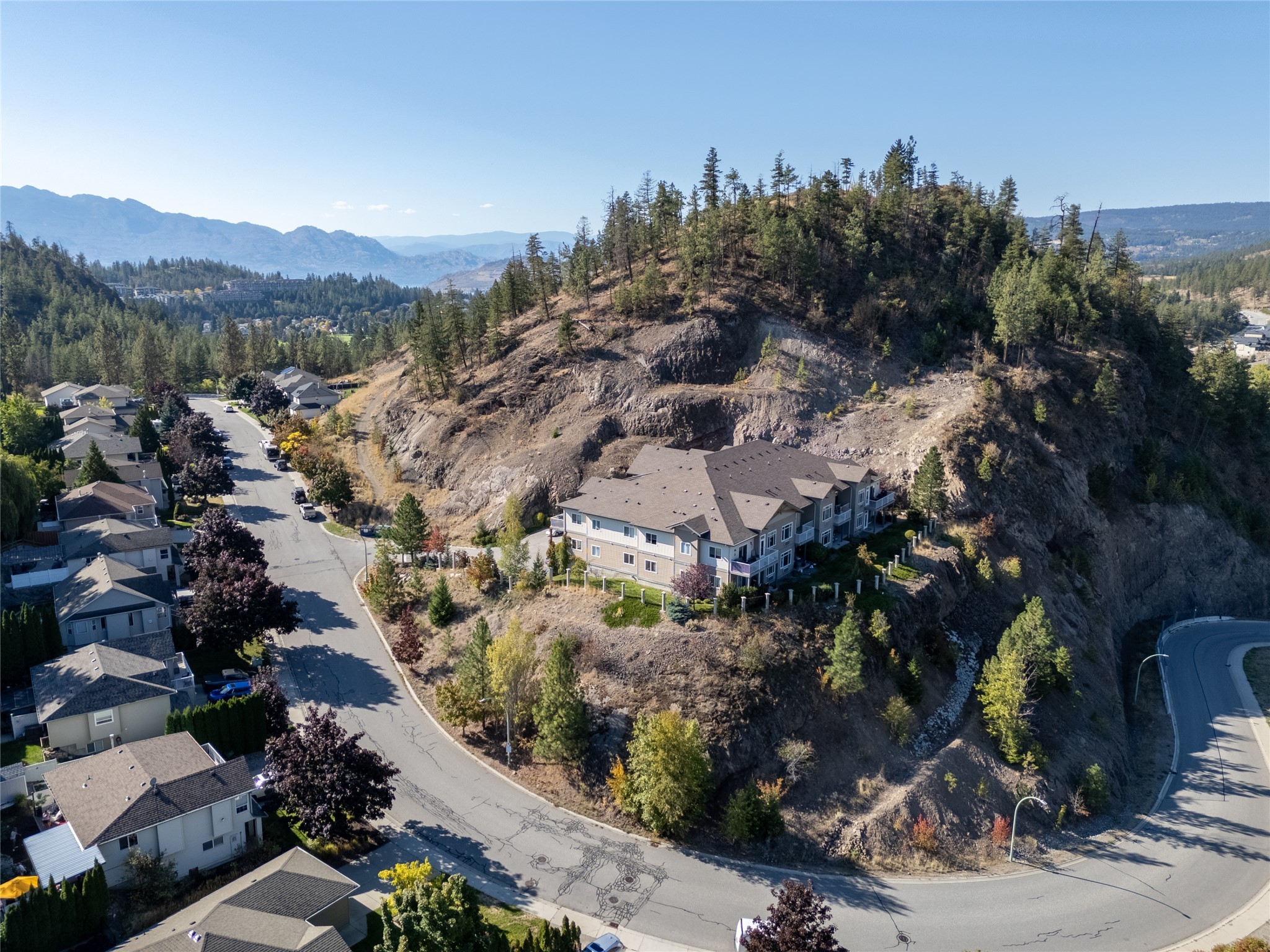 203-2523 Shannon View Drive, West Kelowna, BC
