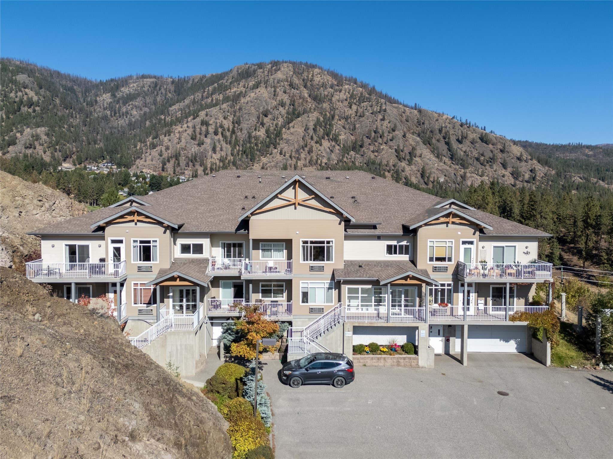 203-2523 Shannon View Drive, West Kelowna, BC