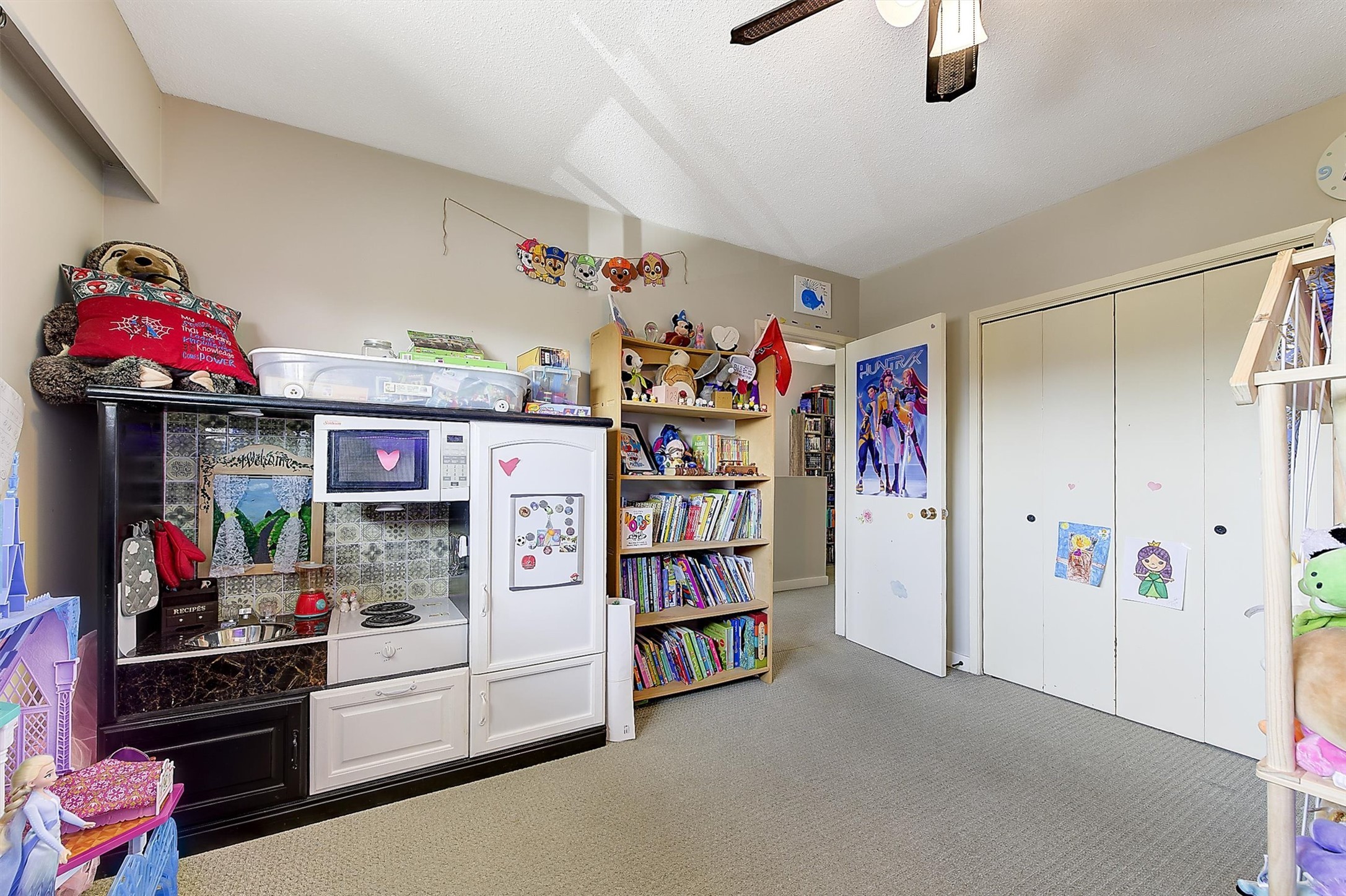 1360 Elm Street, Kelowna, BC