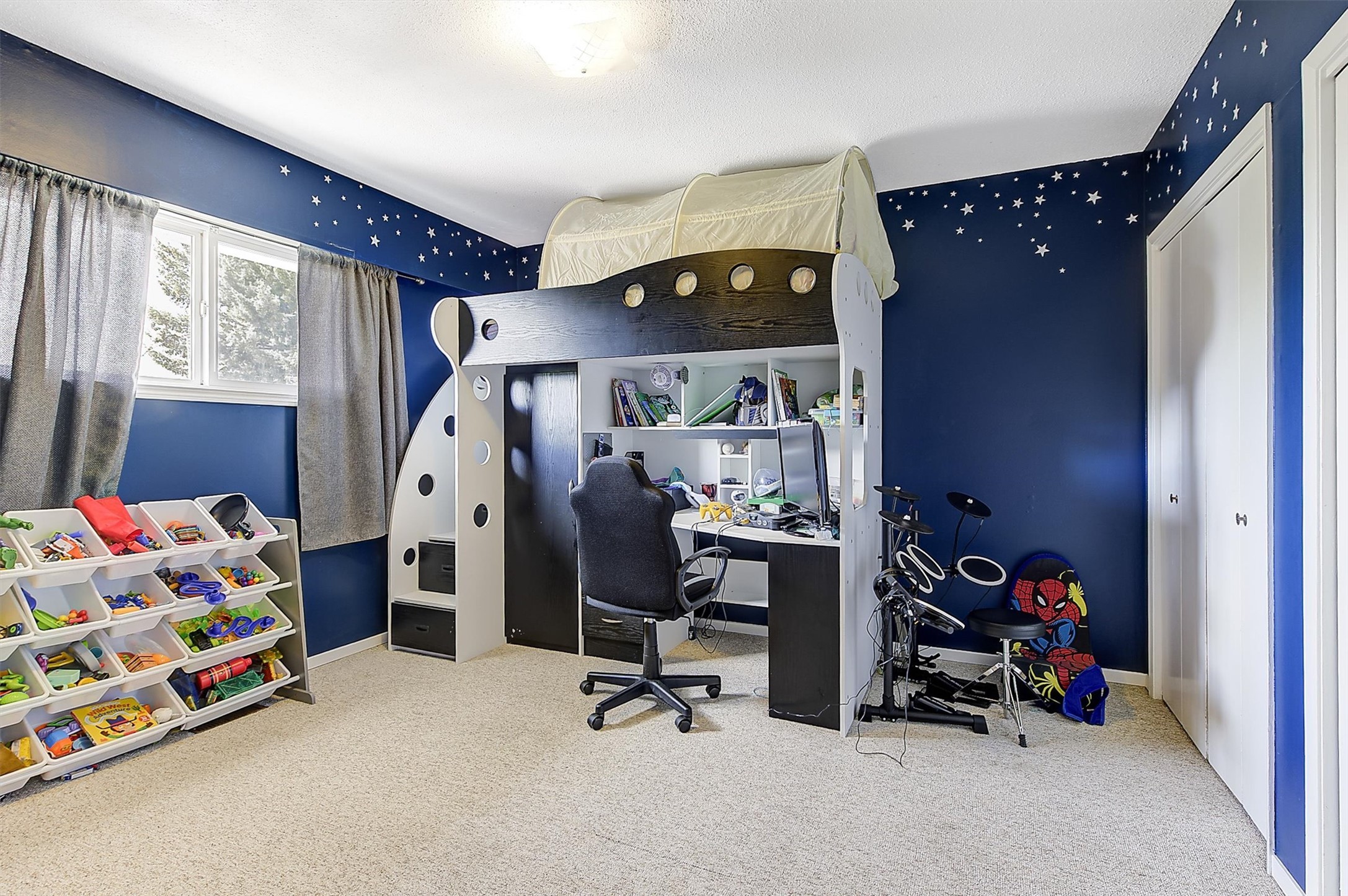 1360 Elm Street, Kelowna, BC