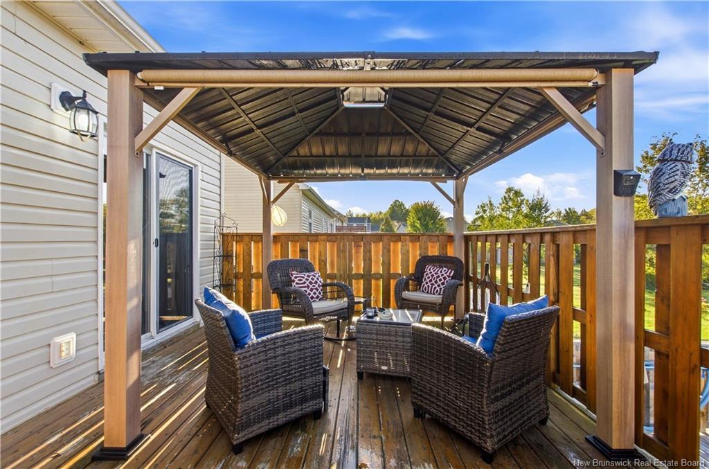 14 Hallihan Dr, Oromocto, NB