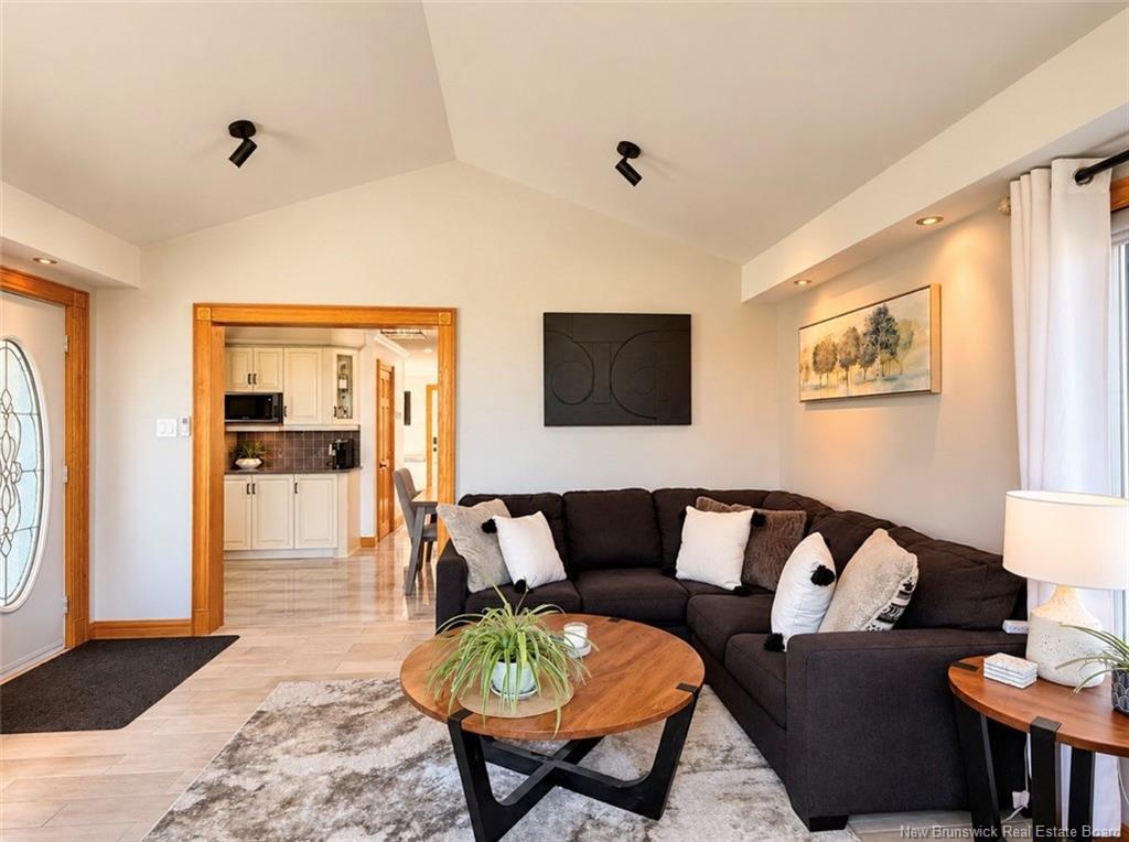21 Frederic, Petit-Rocher-Sud, NB