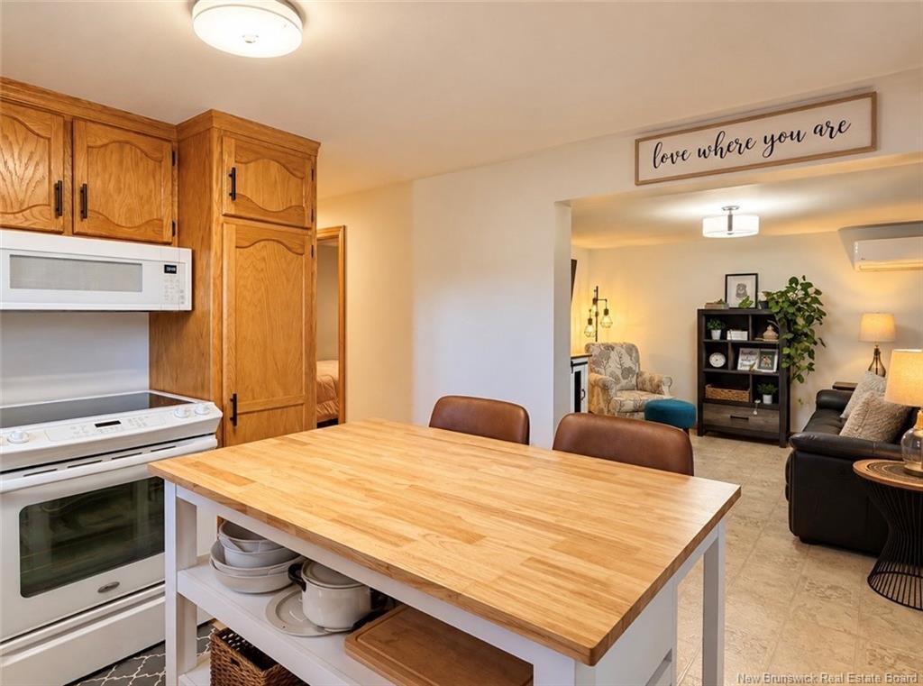 21 Frederic, Petit-Rocher-Sud, NB