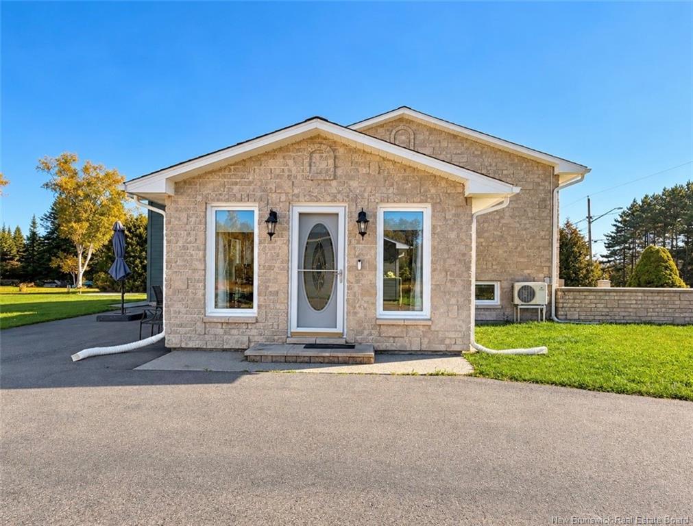 21 Frederic, Petit-Rocher-Sud, NB