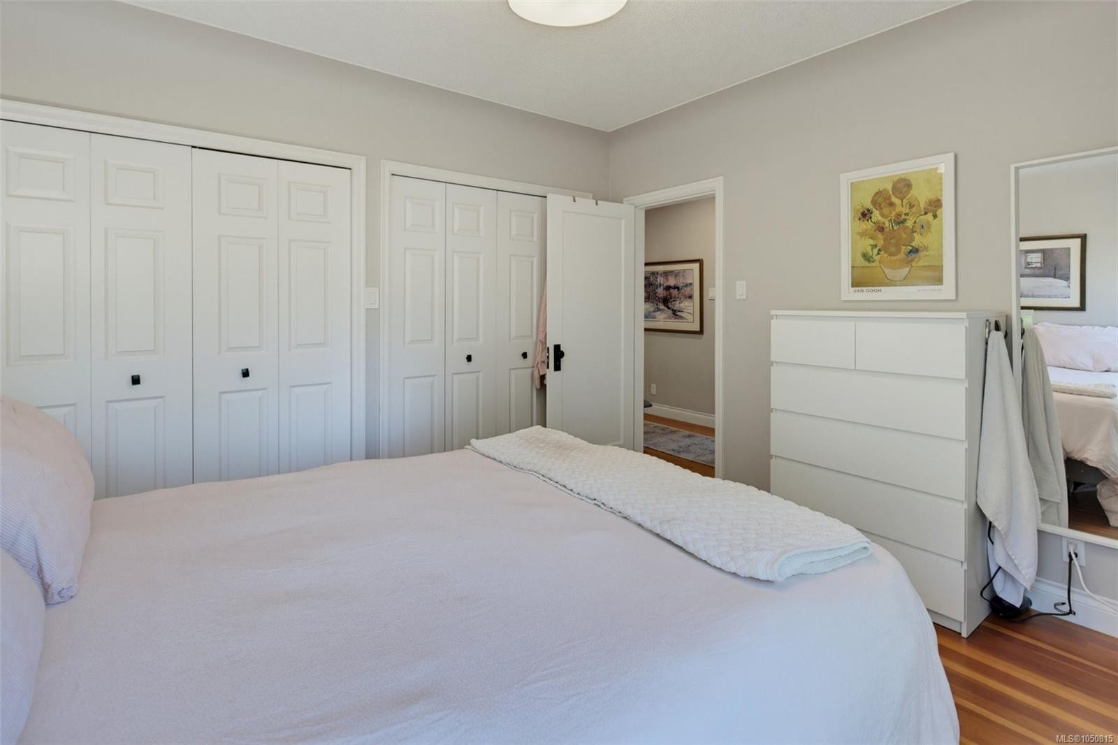 943 Linkleas Ave, Oak Bay, BC
