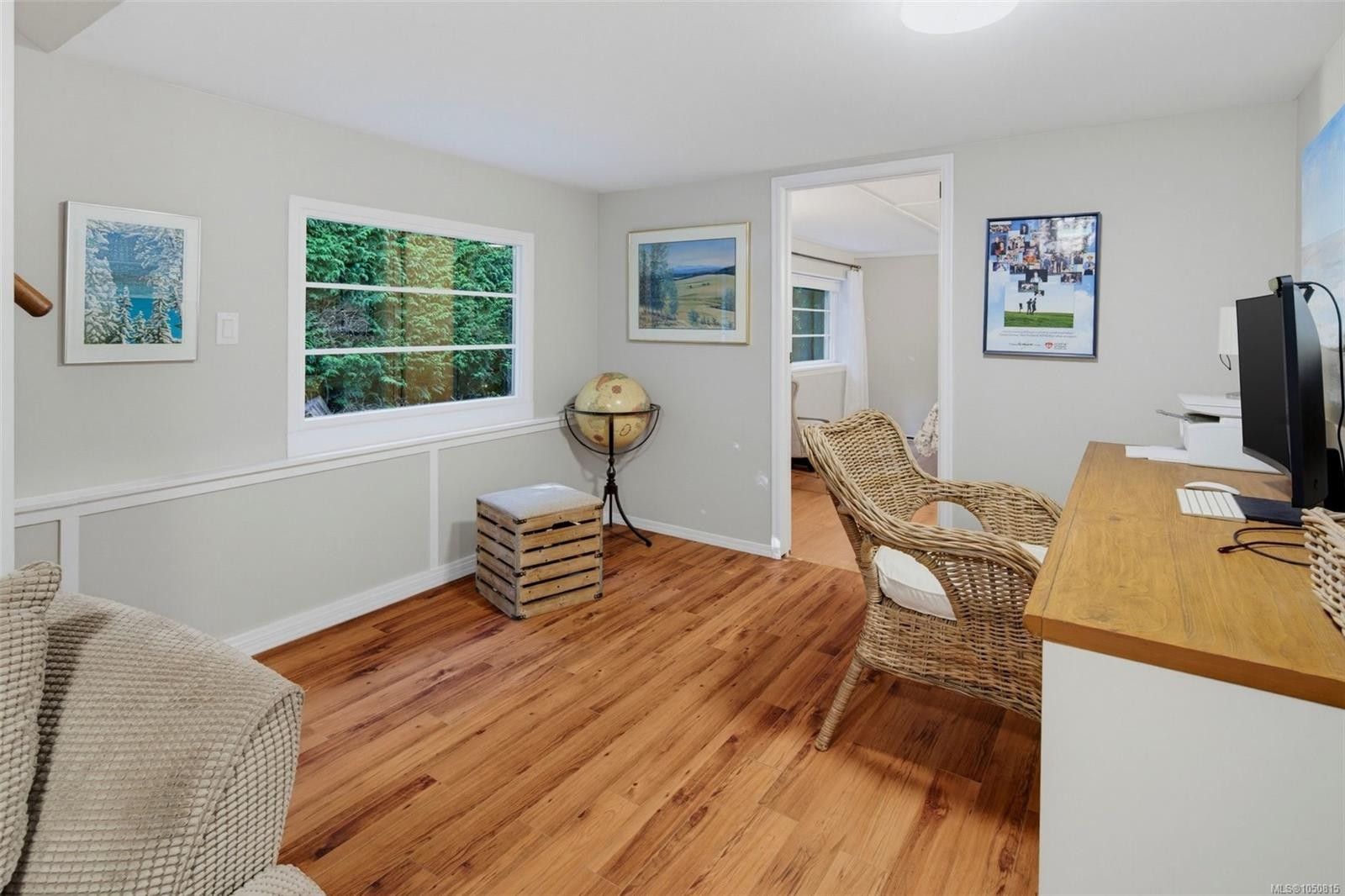 943 Linkleas Ave, Oak Bay, BC