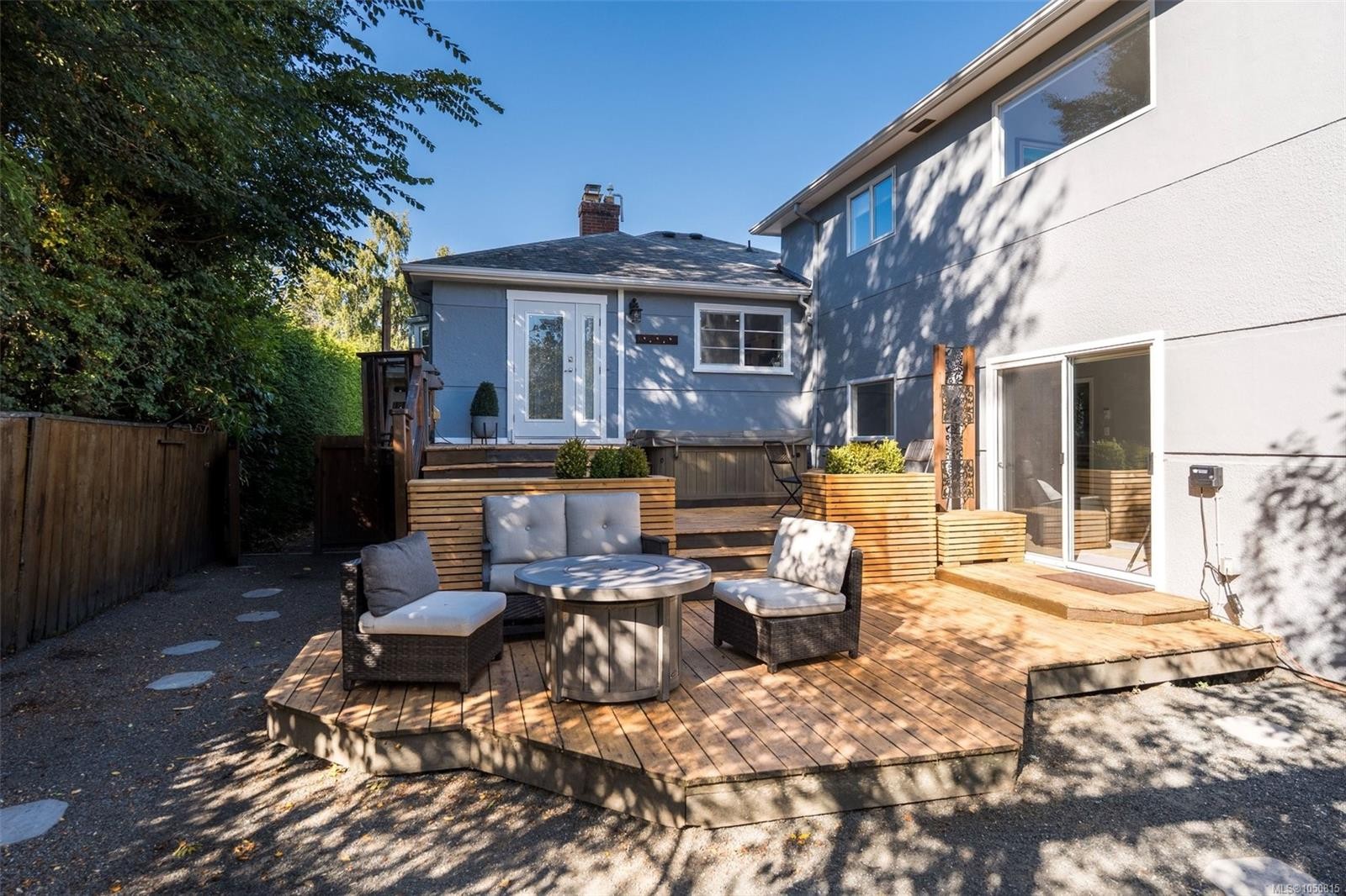 943 Linkleas Ave, Oak Bay, BC