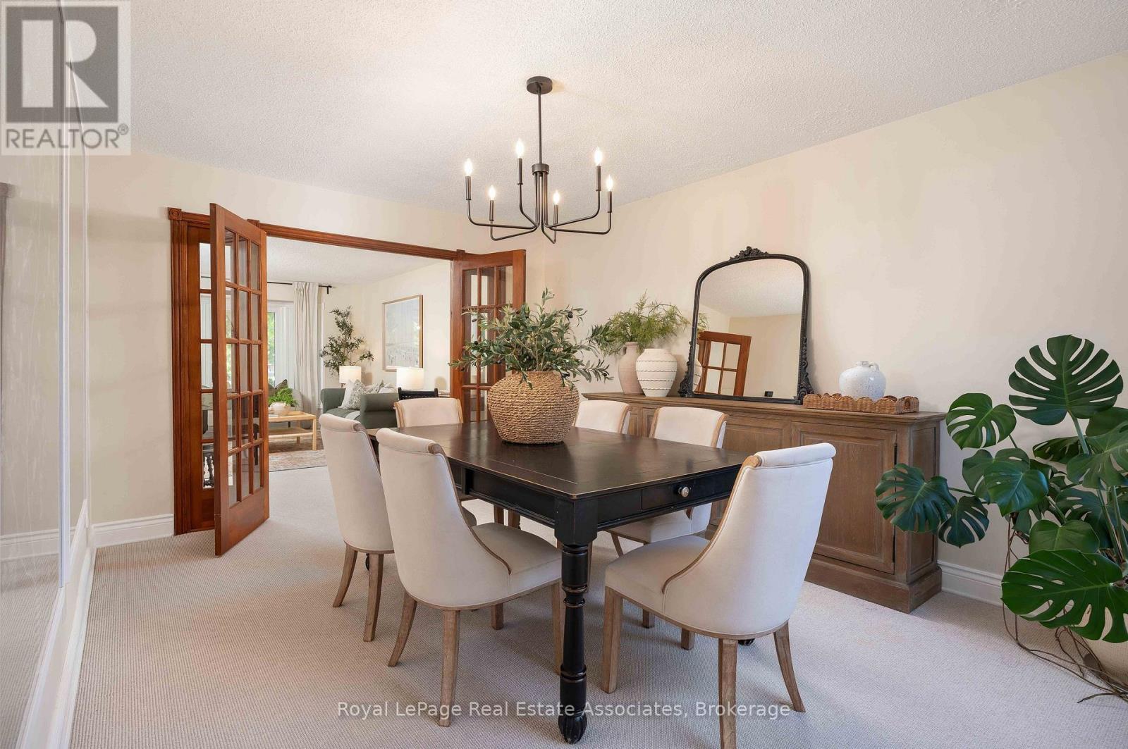 2253 Towne Boulevard, Oakville, ON