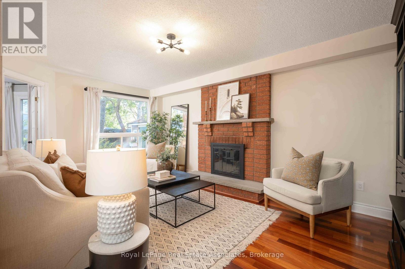 2253 Towne Boulevard, Oakville, ON