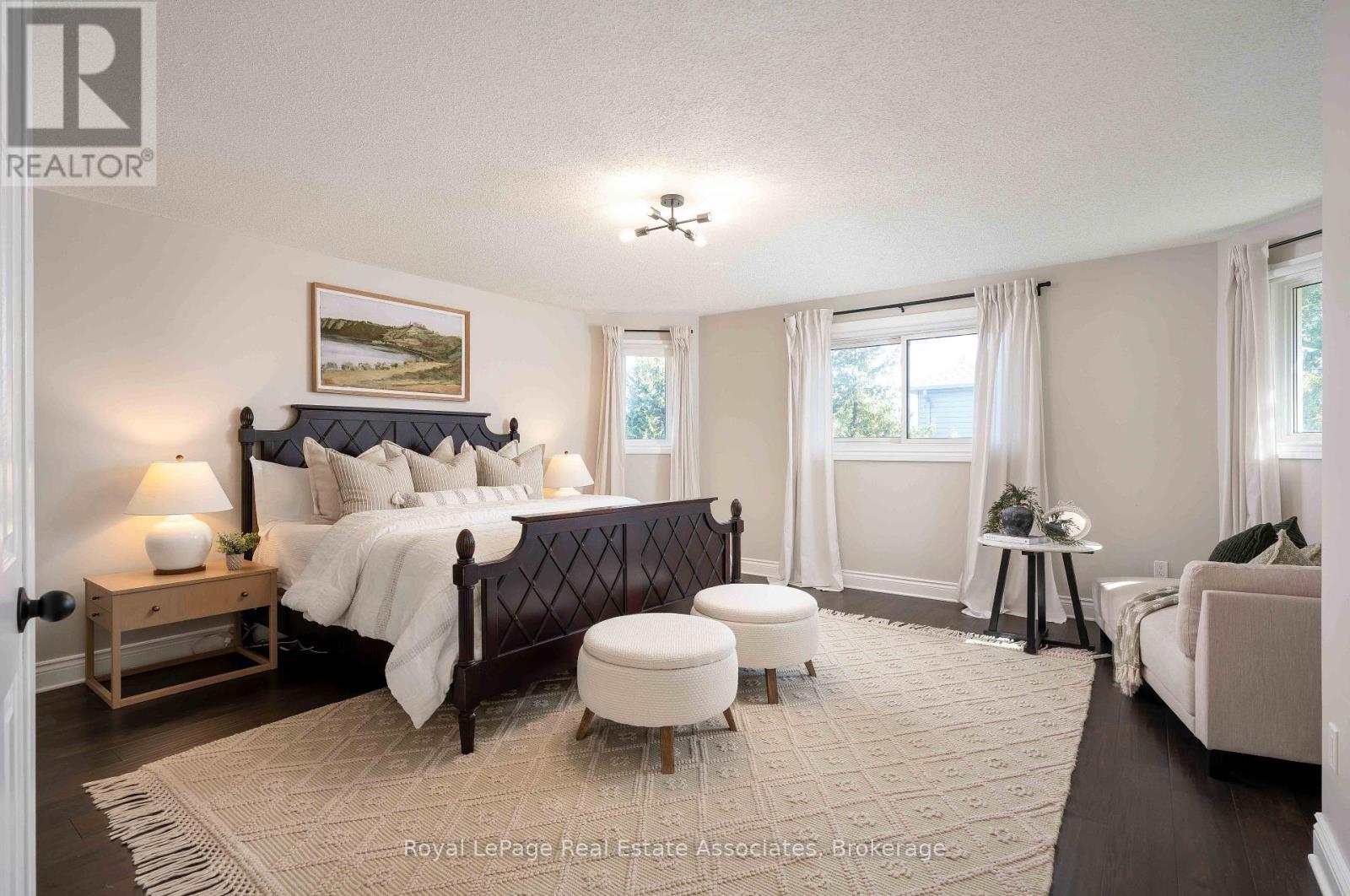 2253 Towne Boulevard, Oakville, ON