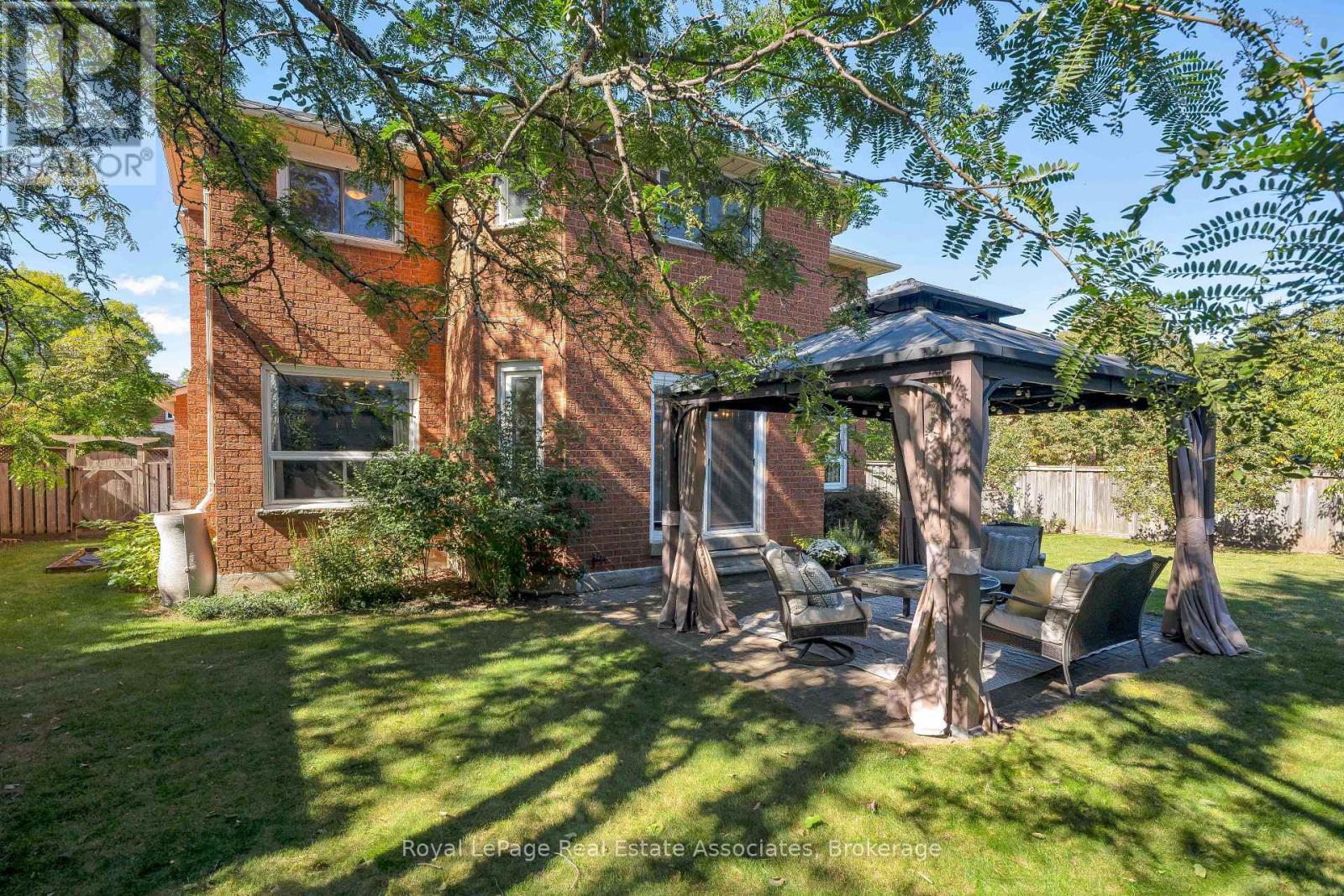2253 Towne Boulevard, Oakville, ON
