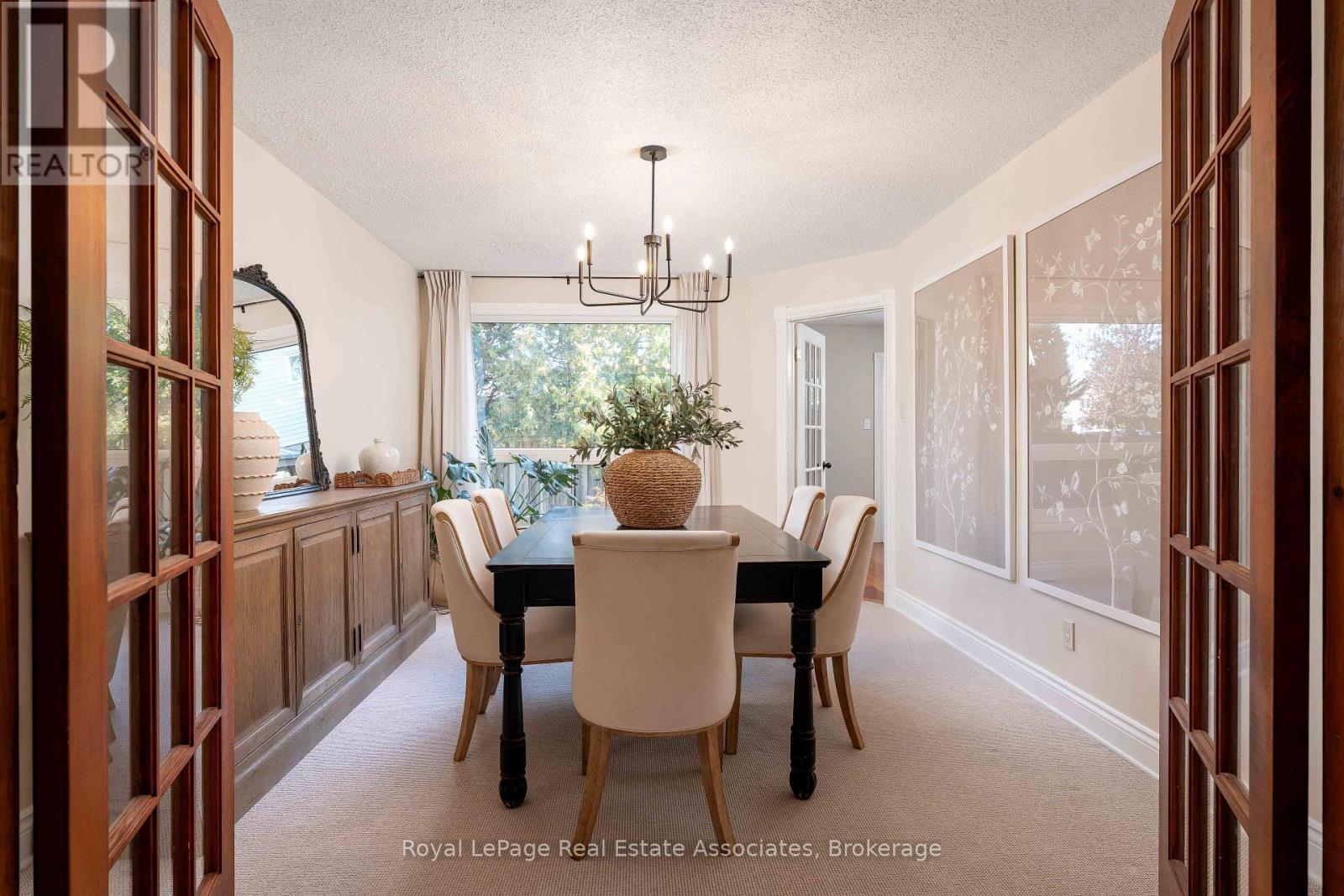 2253 Towne Boulevard, Oakville, ON