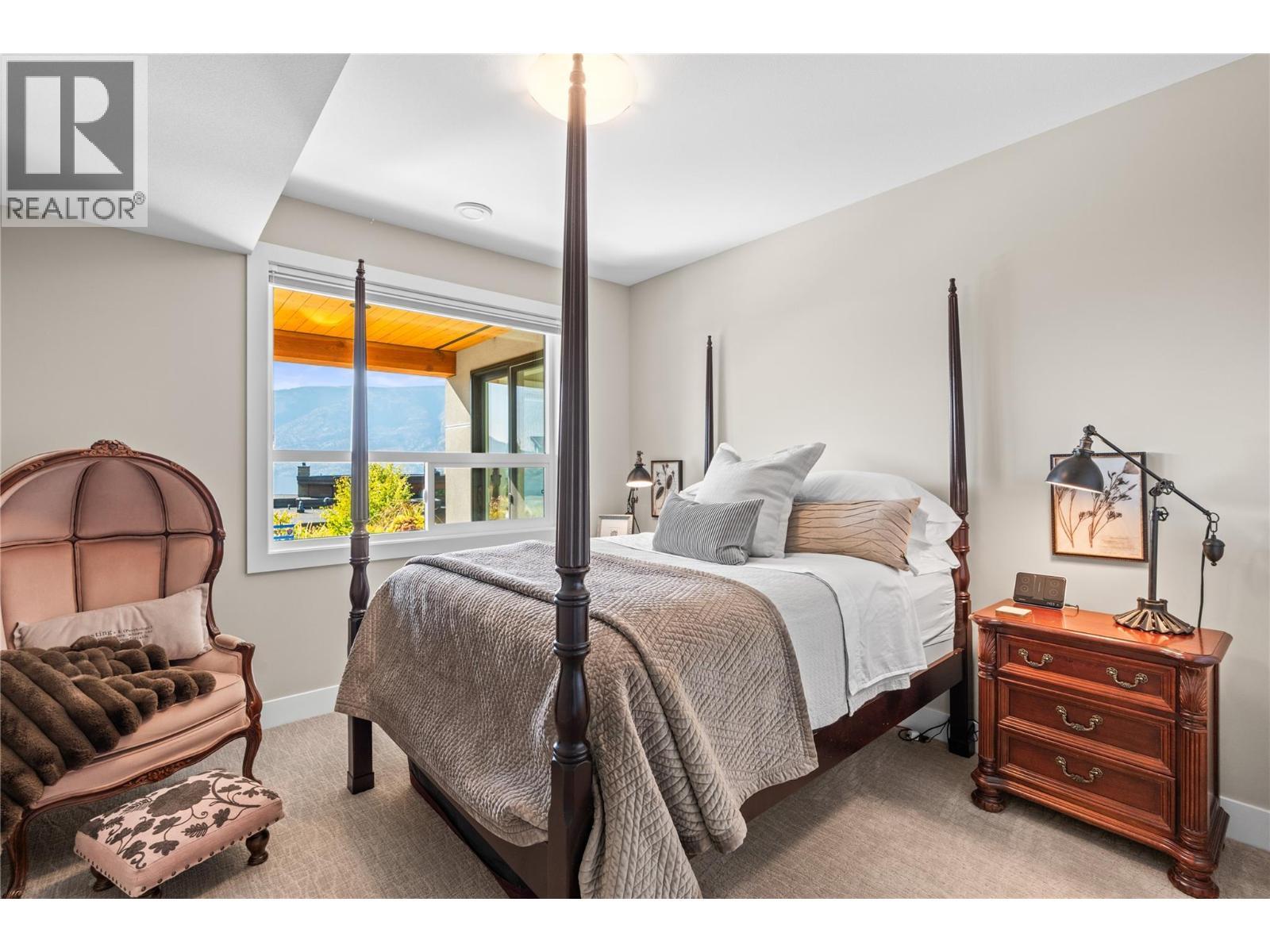 Guest Room #2 (lower level) - 1666 Lakestone Drive, Lake Country, BC