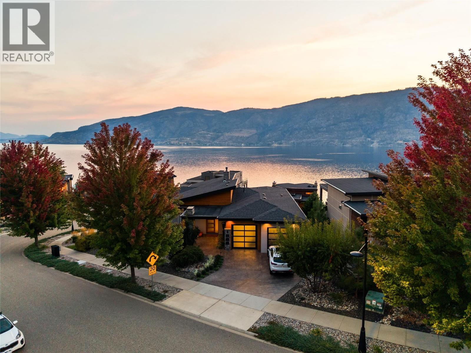 Lake Okanagan Lifestyle - 1666 Lakestone Drive, Lake Country, BC