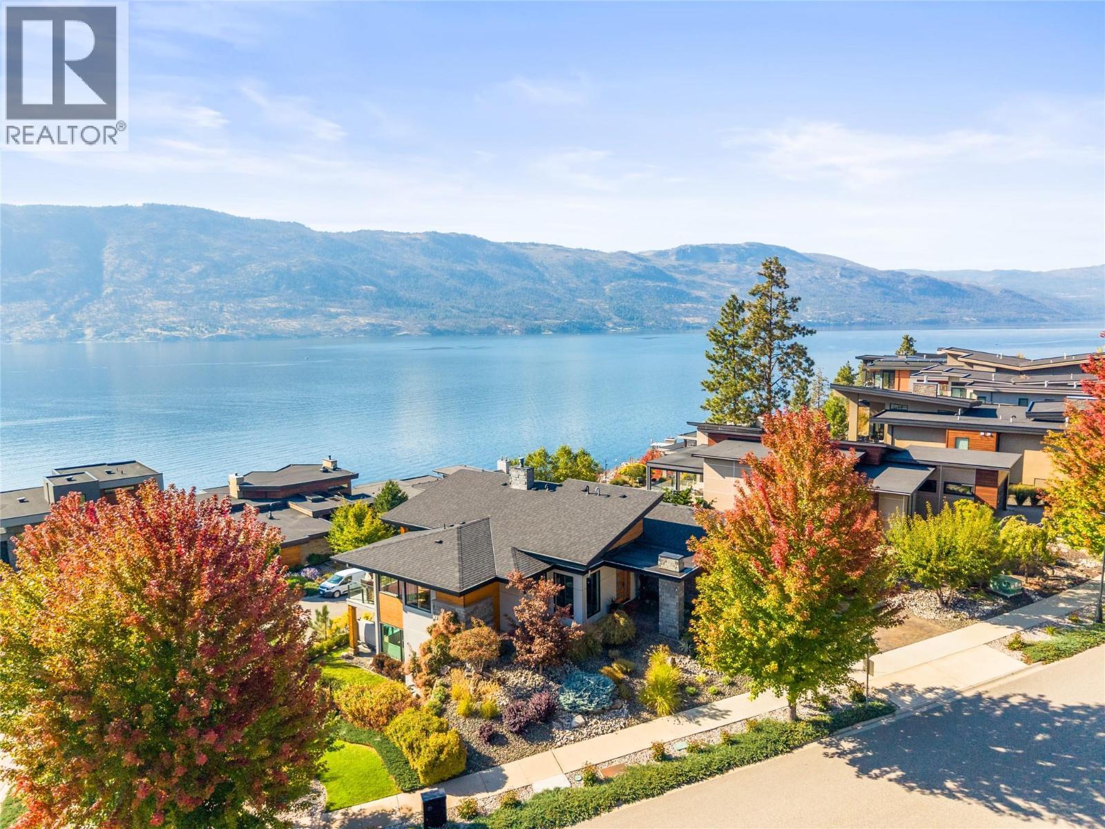 Amazing location in Lakestone-Waterside - 1666 Lakestone Drive, Lake Country, BC