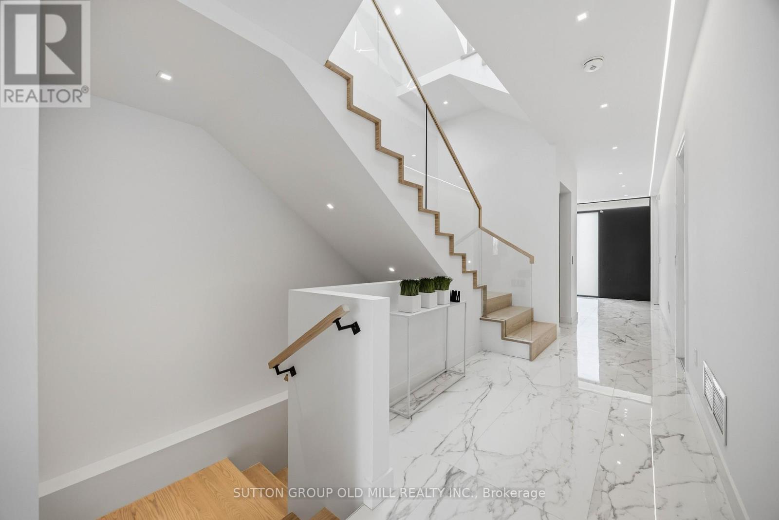 89 Regal Road, Toronto, ON