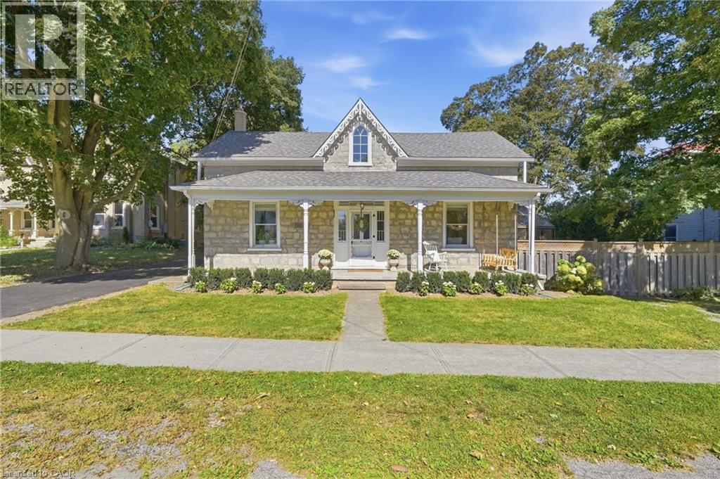 1264 Old #8 Highway, Sheffield, ON