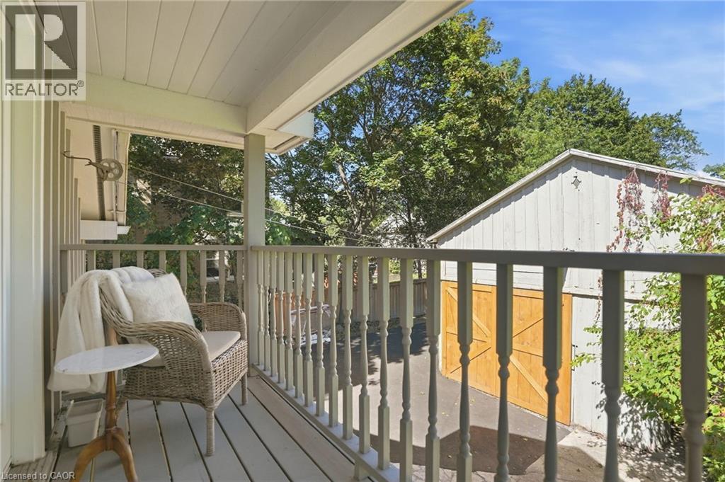 1264 Old #8 Highway, Sheffield, ON
