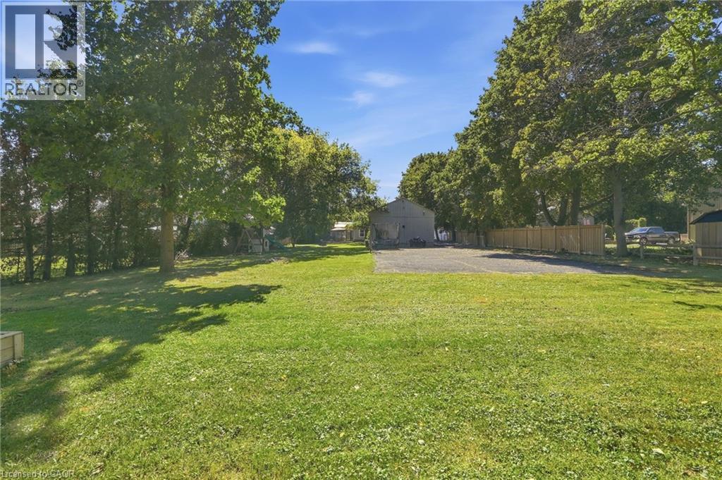 1264 Old #8 Highway, Sheffield, ON