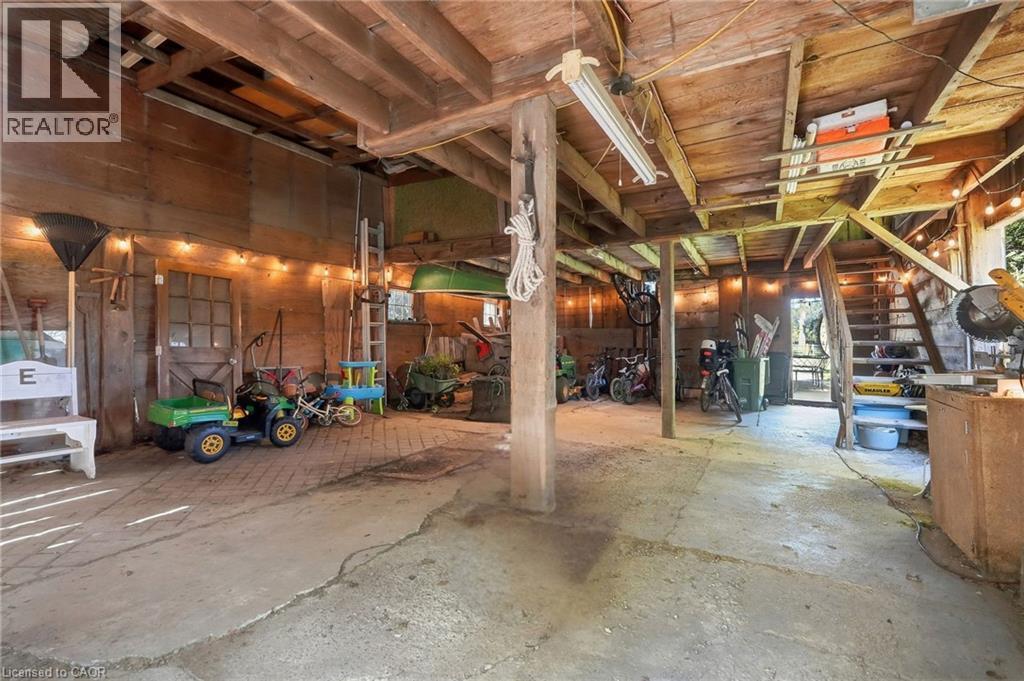 1264 Old #8 Highway, Sheffield, ON