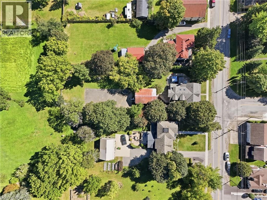 1264 Old #8 Highway, Sheffield, ON
