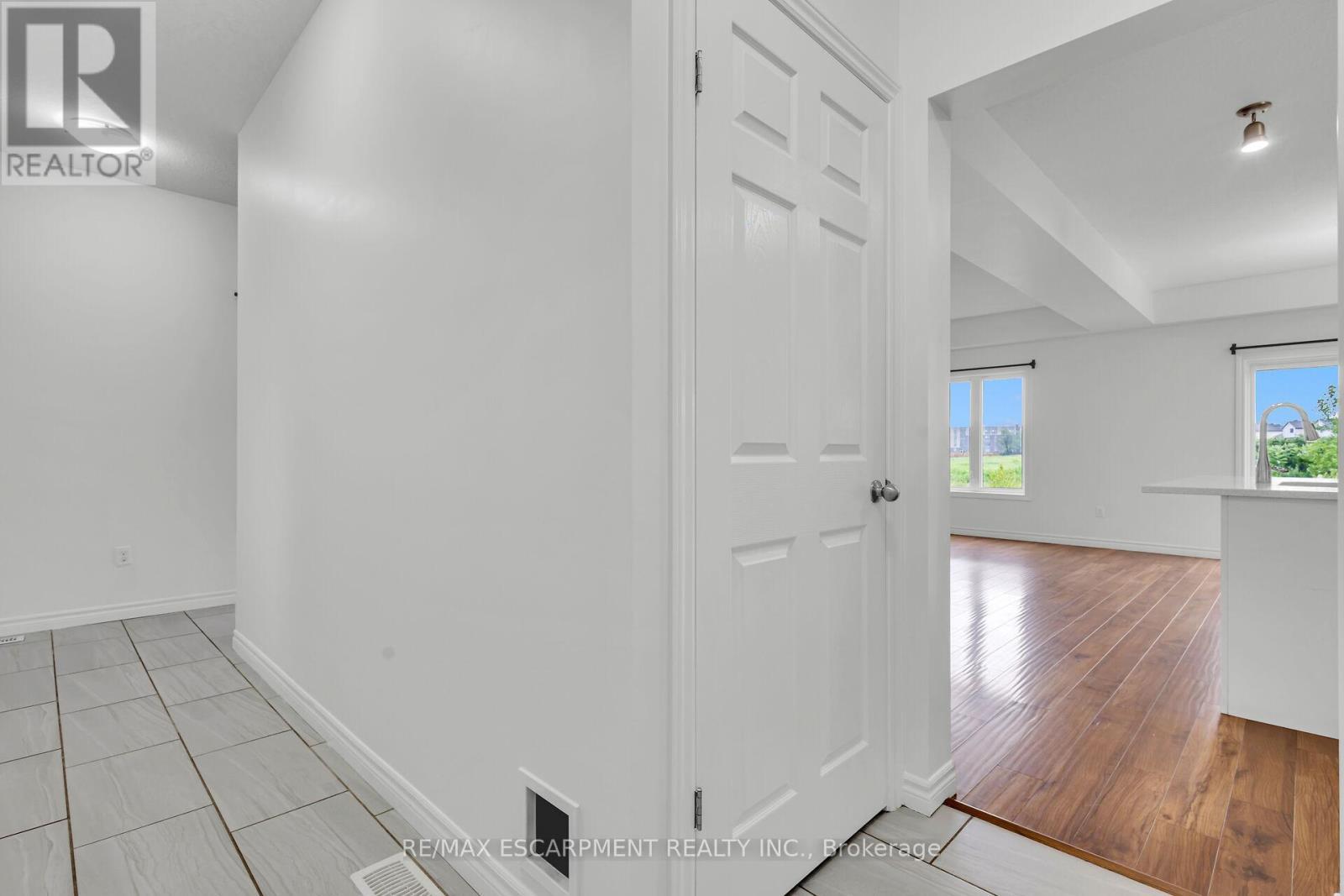 1318 Caen Avenue, Woodstock, ON