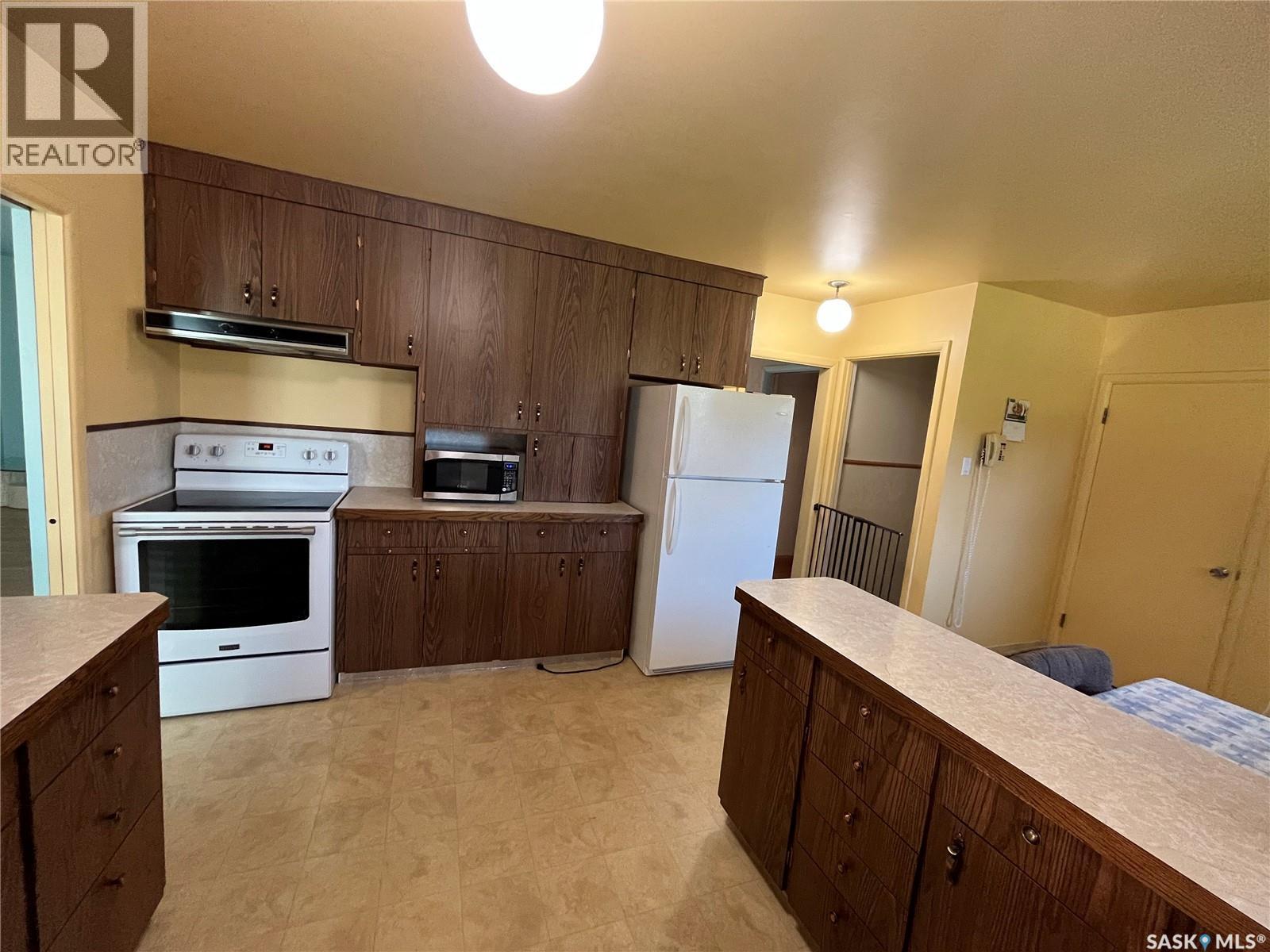1123 Asquith Drive, Esterhazy, SK