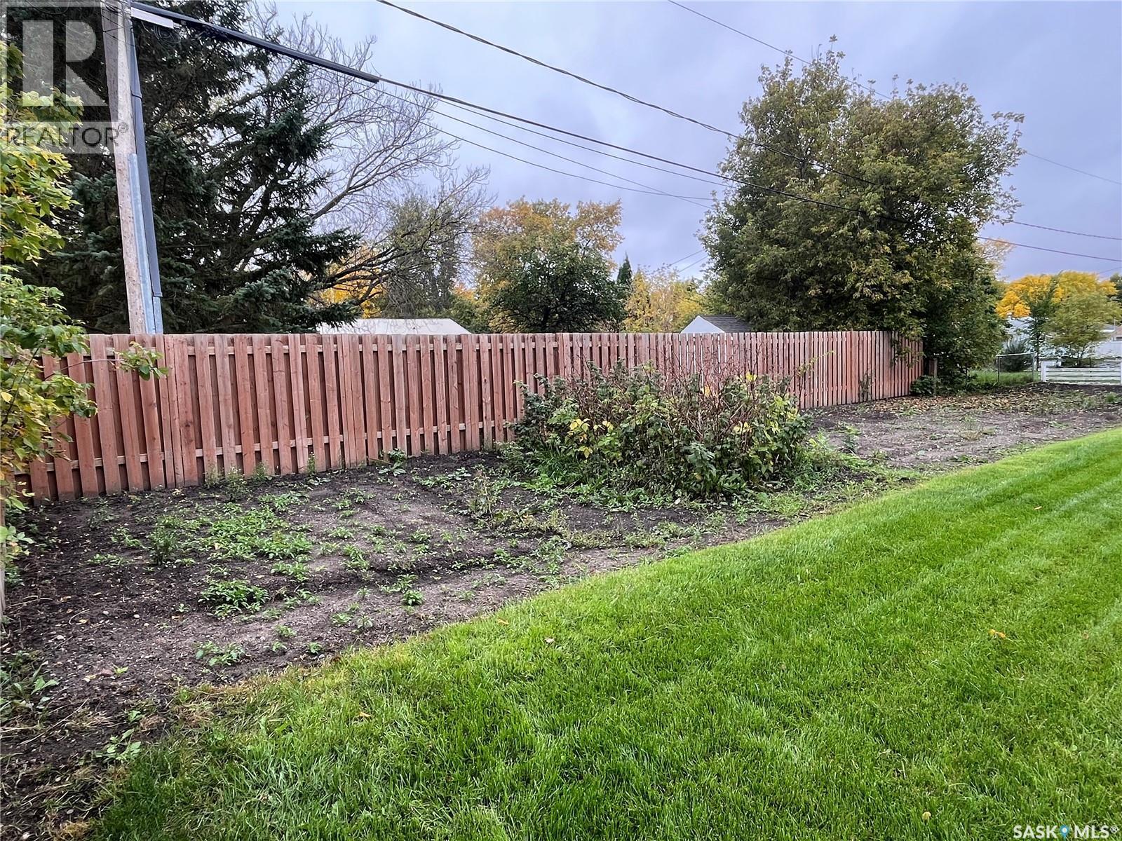 1123 Asquith Drive, Esterhazy, SK