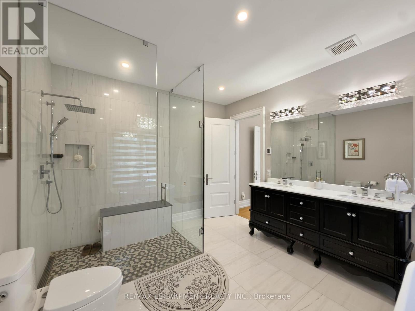 236 Poplar Drive, Burlington, ON