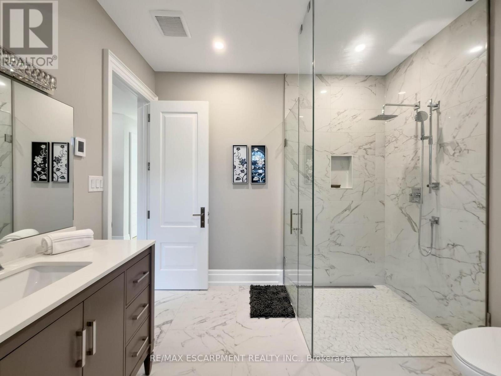 236 Poplar Drive, Burlington, ON