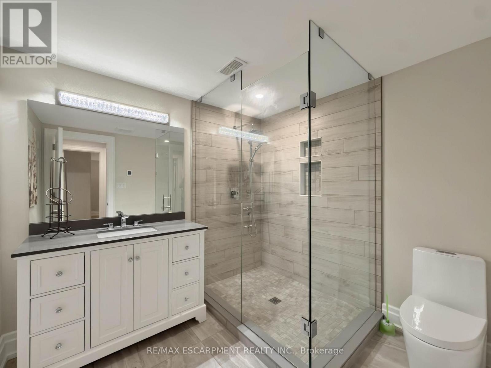 236 Poplar Drive, Burlington, ON
