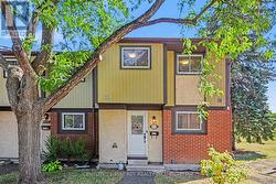 6170 BROOKSIDE LANE Ottawa, ON K1C 2K7
