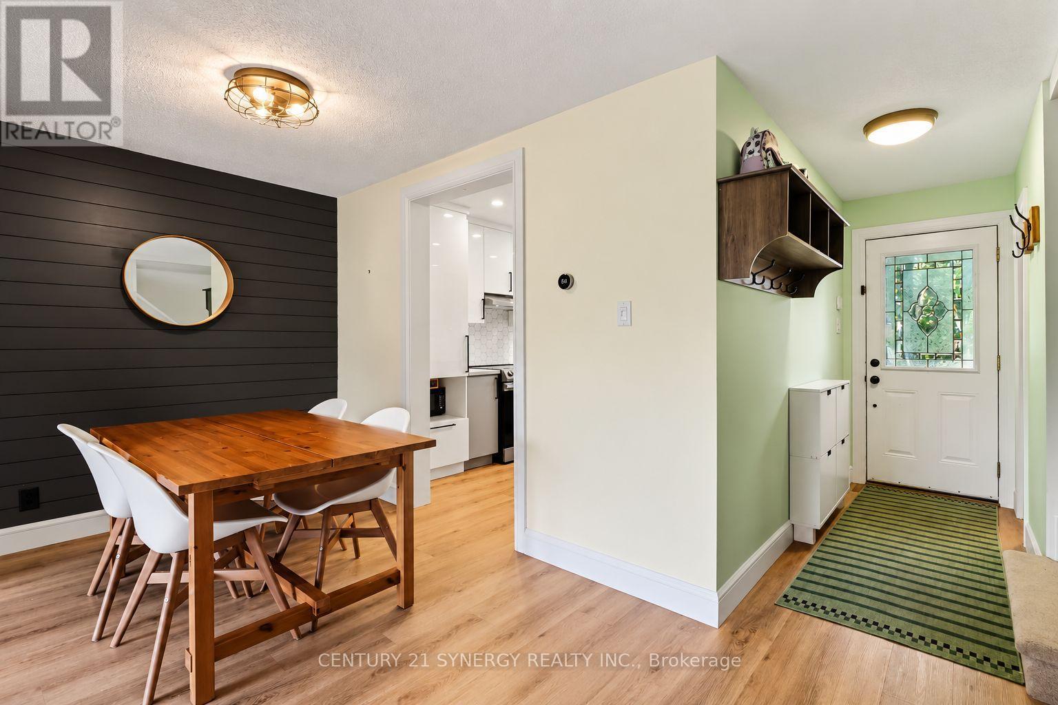 6170 Brookside Lane, Ottawa, ON