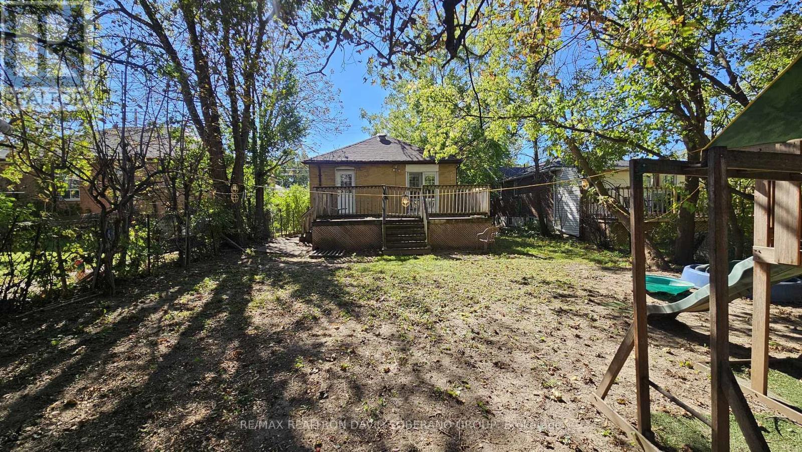 122 Mcgillivray Avenue, Toronto, ON