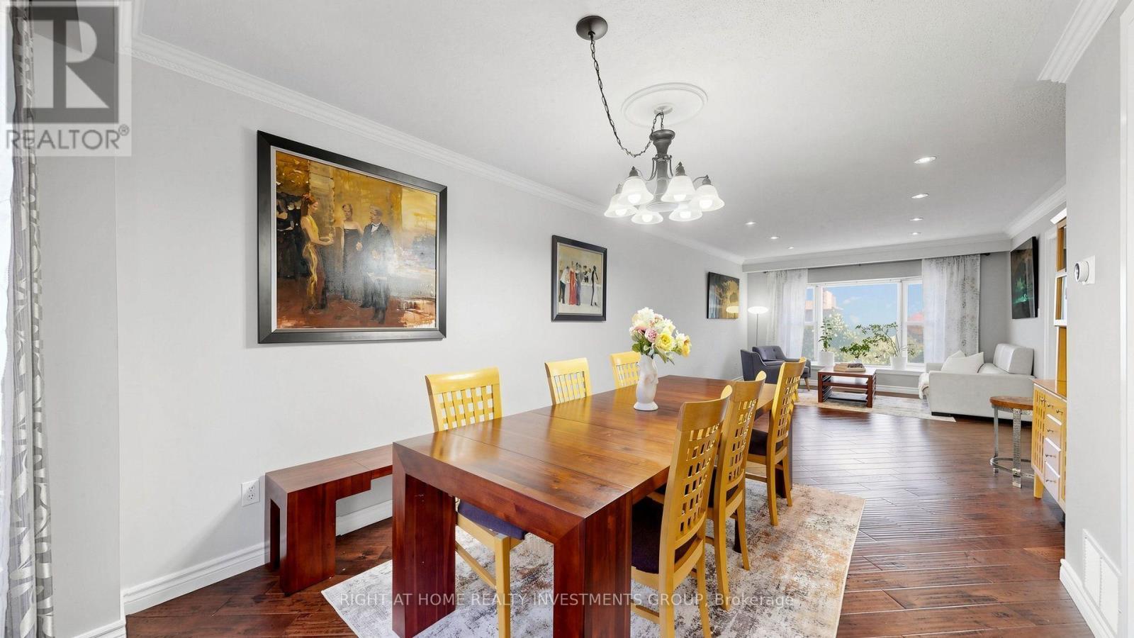 Spacious Dining Room - 86 Burling Place, Newmarket, ON
