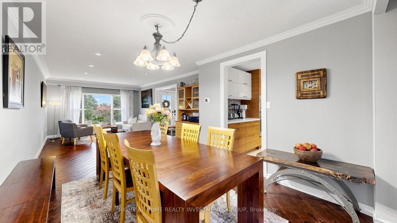 Hardwood Floors and Potlights - 86 Burling Place, Newmarket, ON