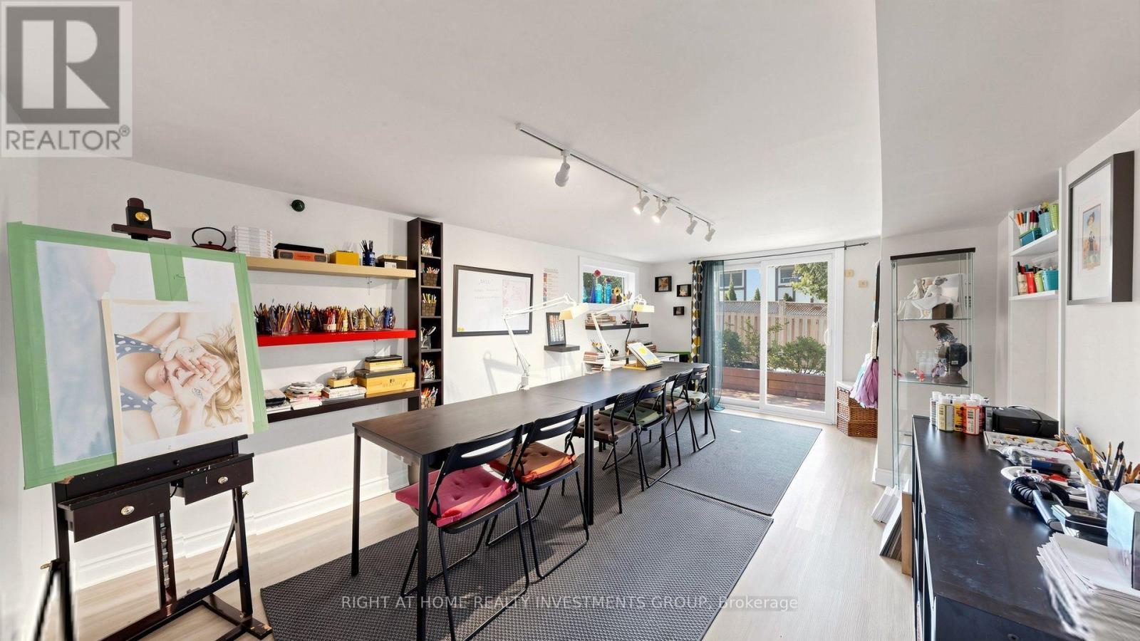2nd Walk-Out Room -Currently Used as Art Studio - 86 Burling Place, Newmarket, ON