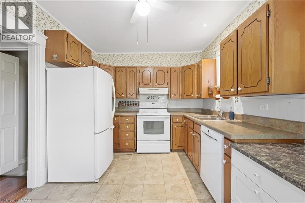 41 East 14Th Street, Hamilton, ON
