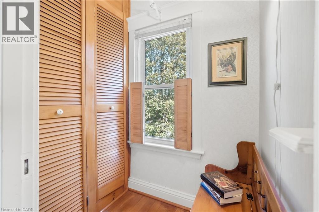 41 East 14Th Street, Hamilton, ON