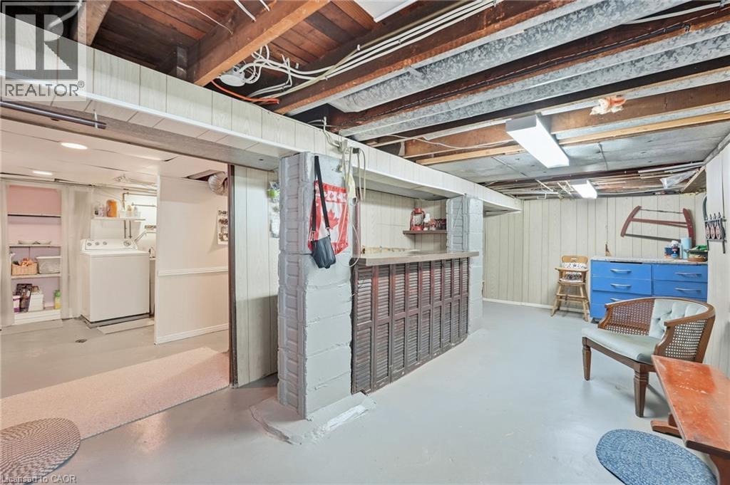 41 East 14Th Street, Hamilton, ON