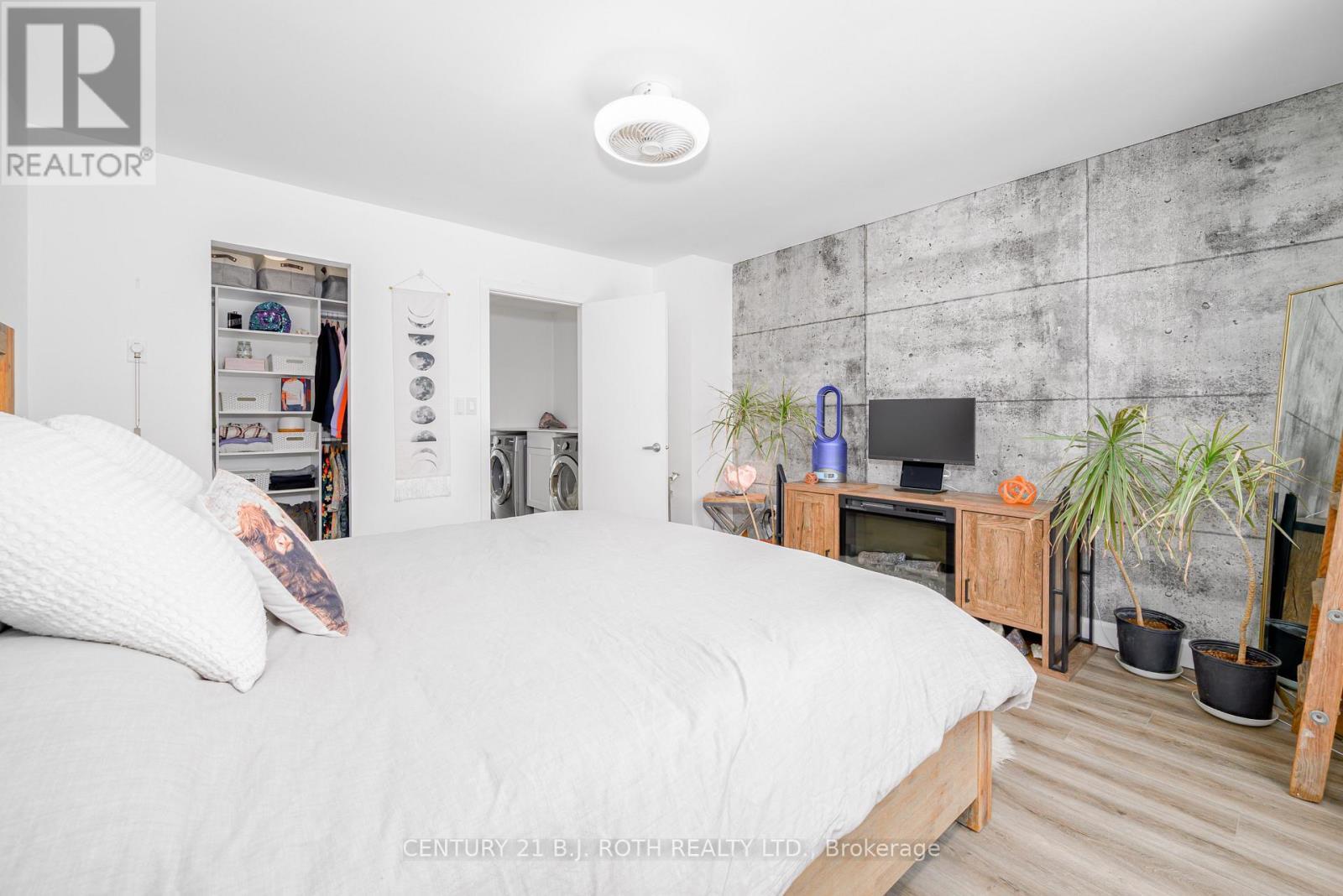 19 - 4 Paradise Boulevard, Ramara, ON