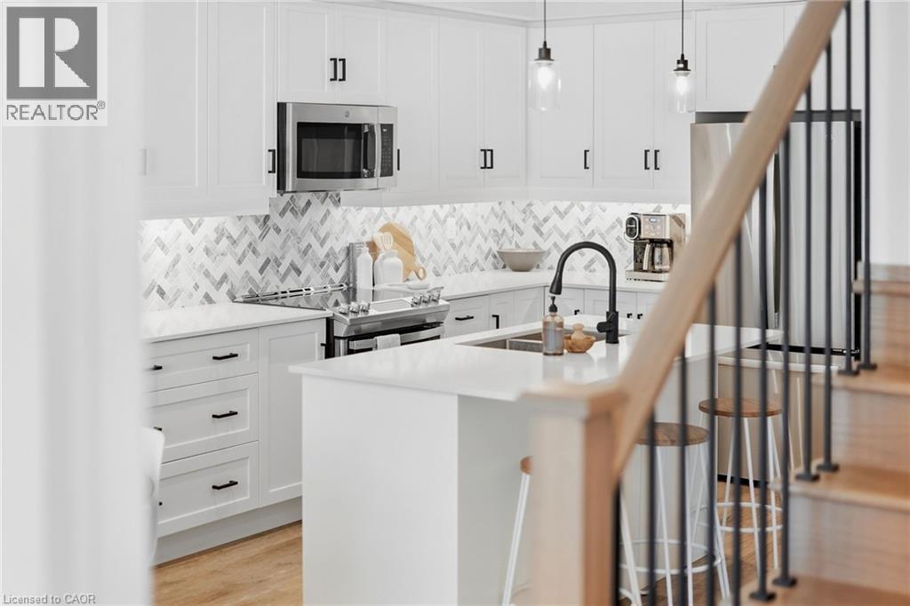 26 Bensley Lane, Hamilton, ON