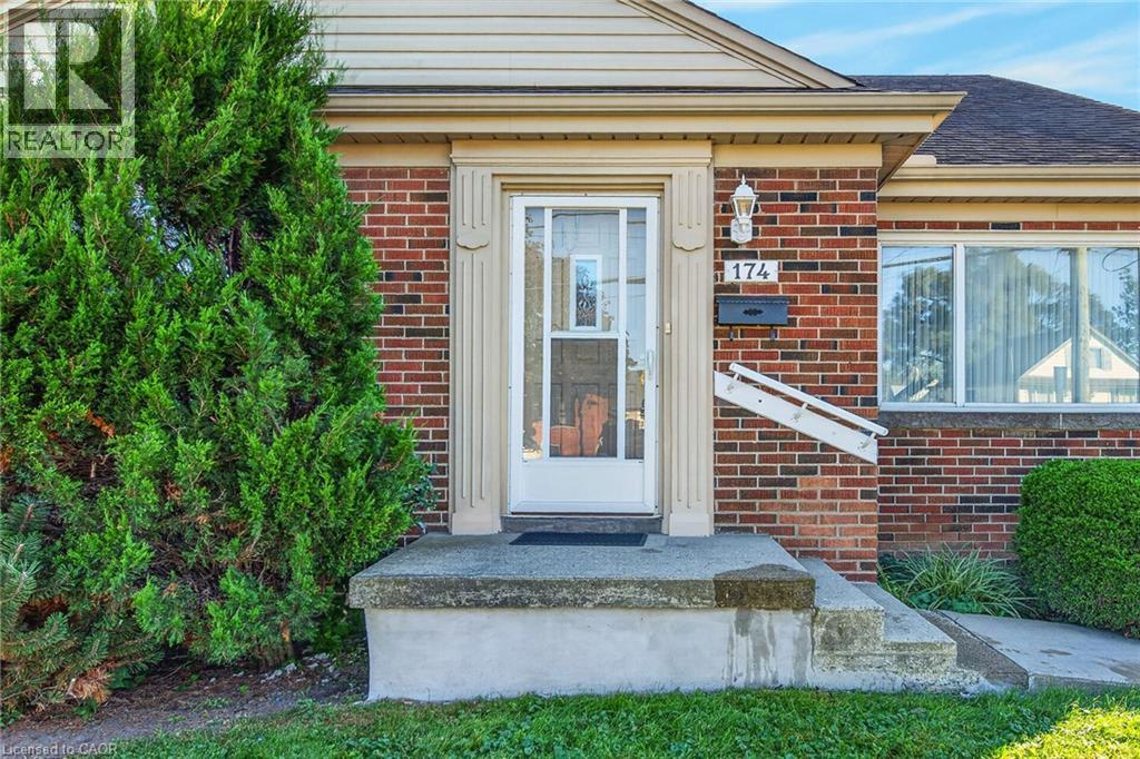 174 Montrose Avenue, Hamilton, ON