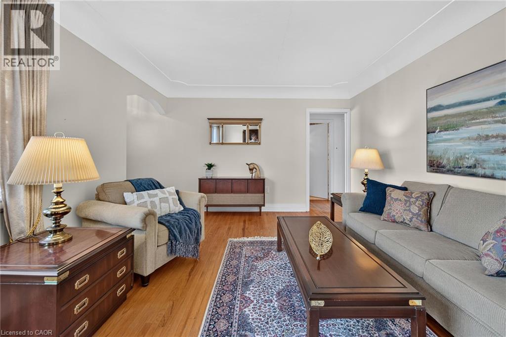 174 Montrose Avenue, Hamilton, ON