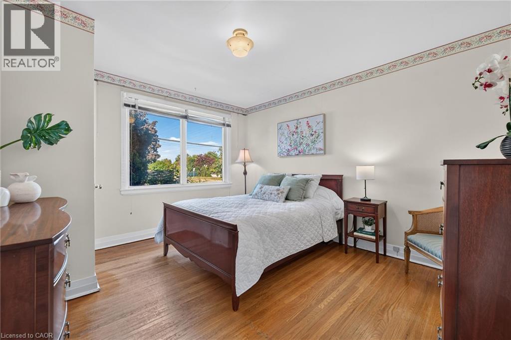 174 Montrose Avenue, Hamilton, ON